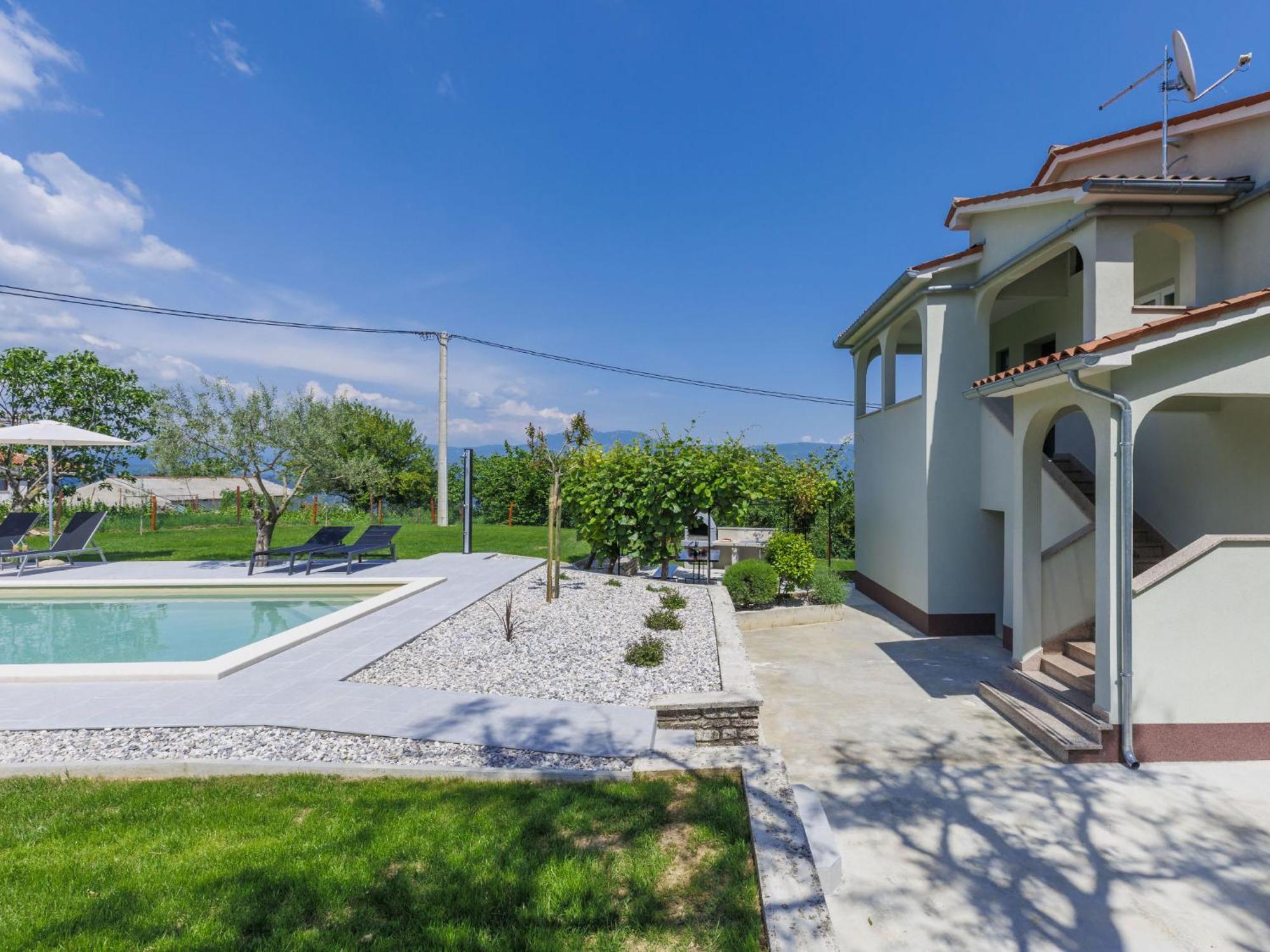 Holiday Home Carlo - Ipc102 By Interhome Pićan Екстериор снимка
